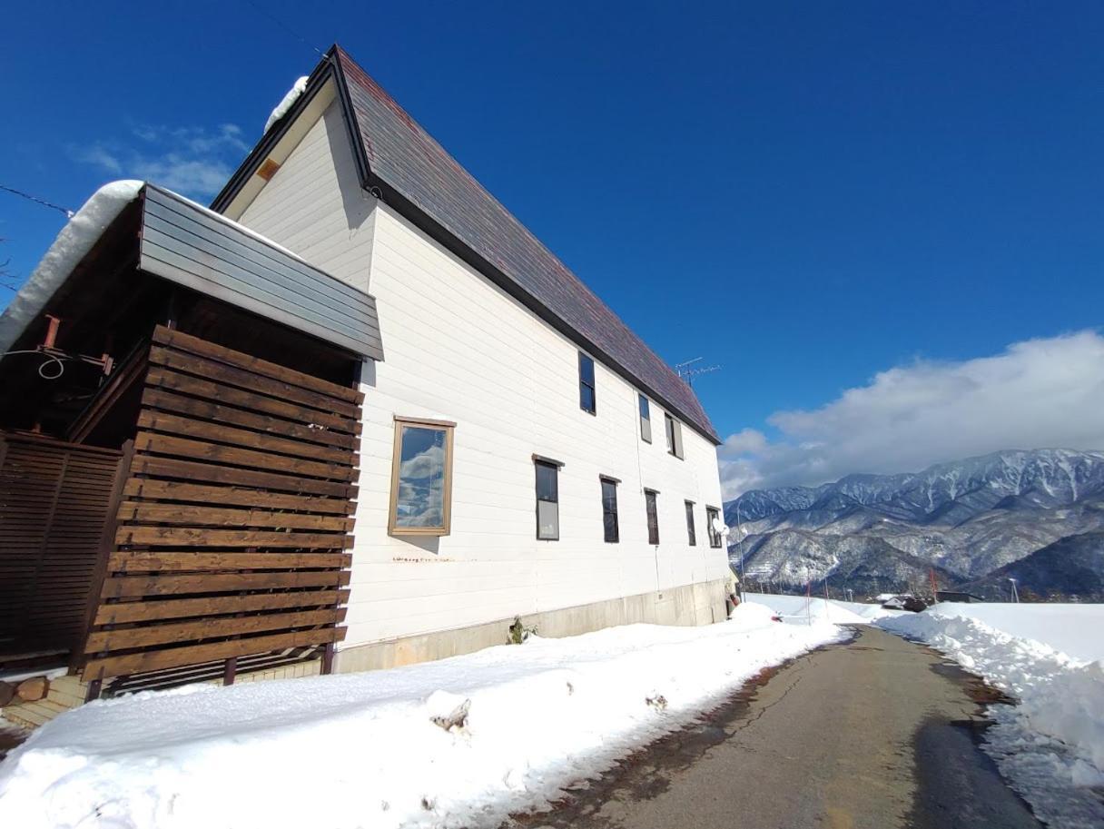 Hakuba Norikura Wakaguri Guesthouse Otari Esterno foto